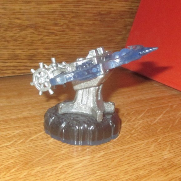 Arkeyan Crossbow (Magic Item) from Skylanders: Swap Force (Series 3) Figures - Picture 1 of 3